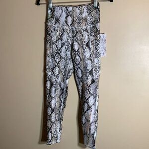 Flexure Snakeskin Print Leggings NWT